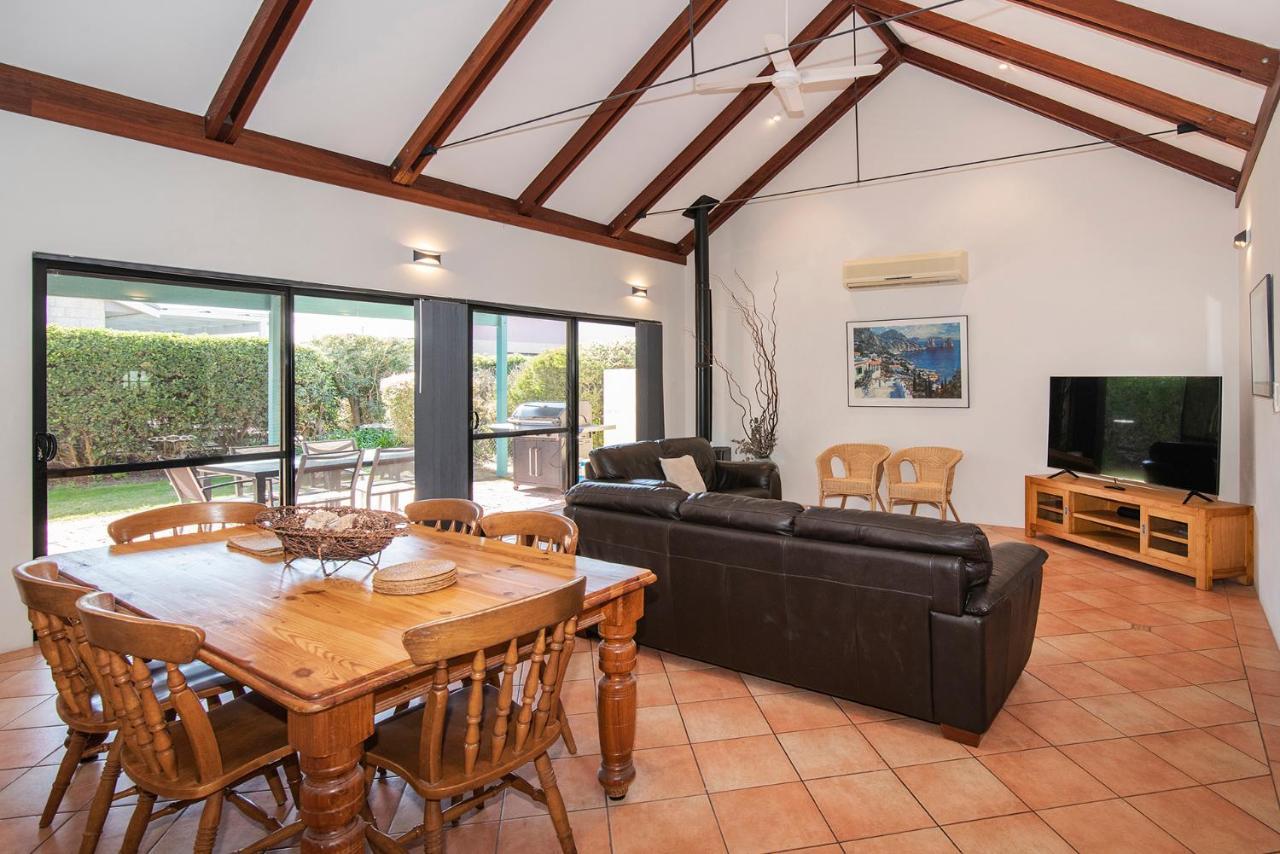 Dunsborough Beach Cottages Екстер'єр фото