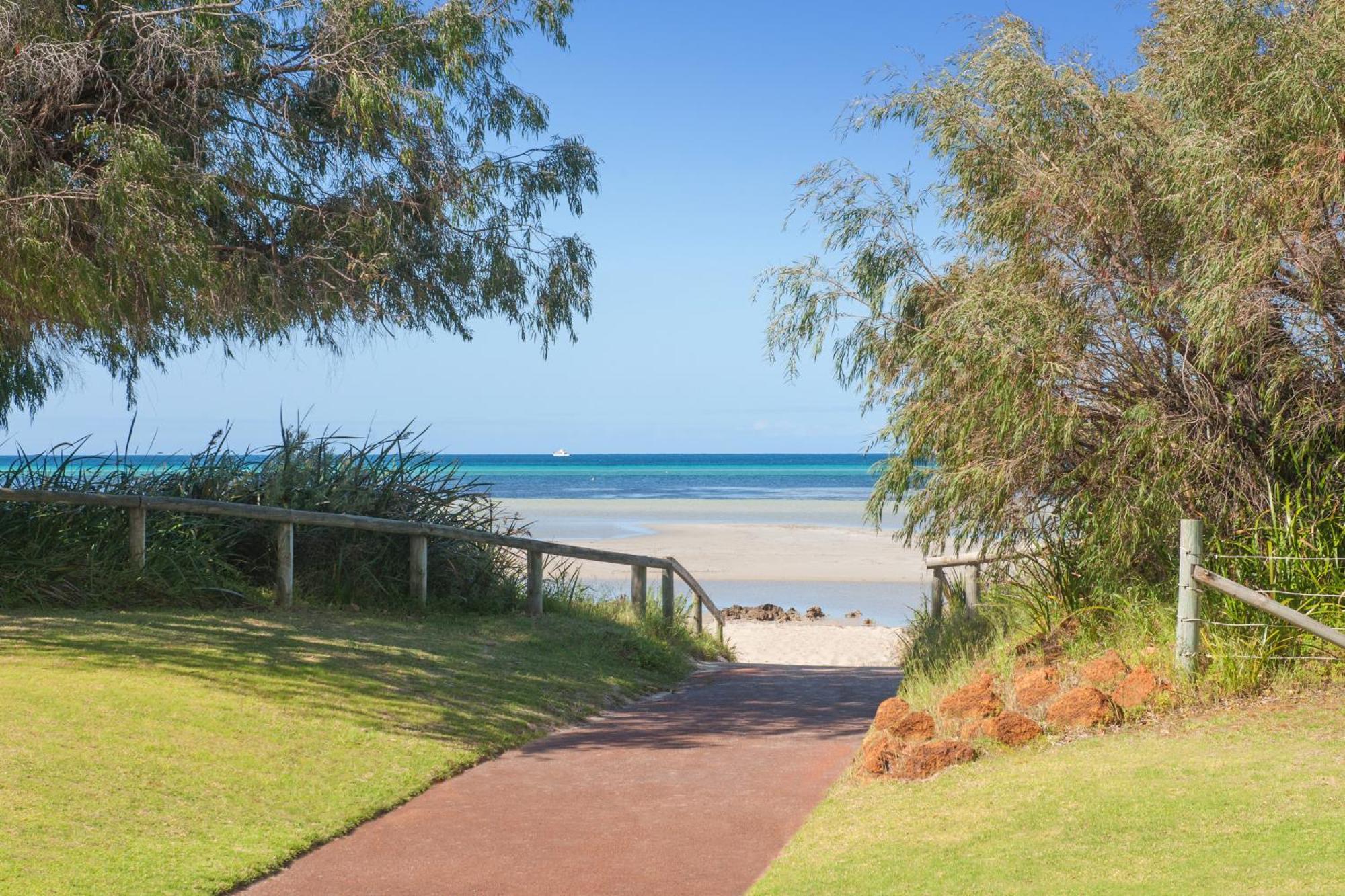 Dunsborough Beach Cottages Екстер'єр фото